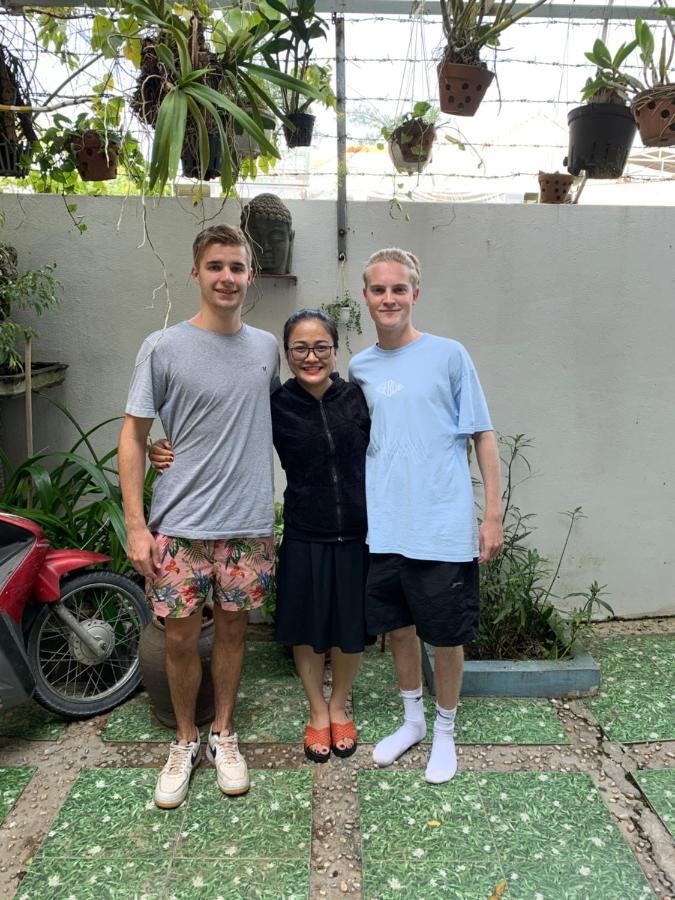 Cheerful Hoi An Hostel ภายนอก รูปภาพ