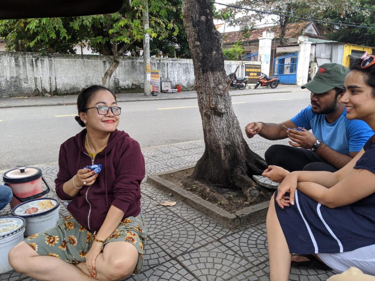 Cheerful Hoi An Hostel ภายนอก รูปภาพ