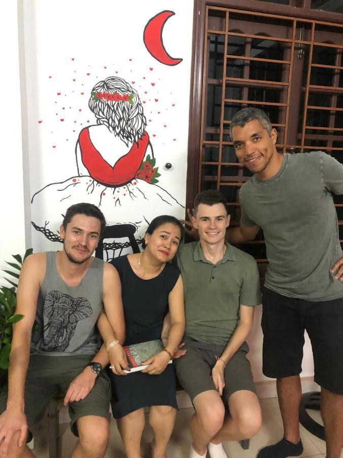 Cheerful Hoi An Hostel ภายนอก รูปภาพ