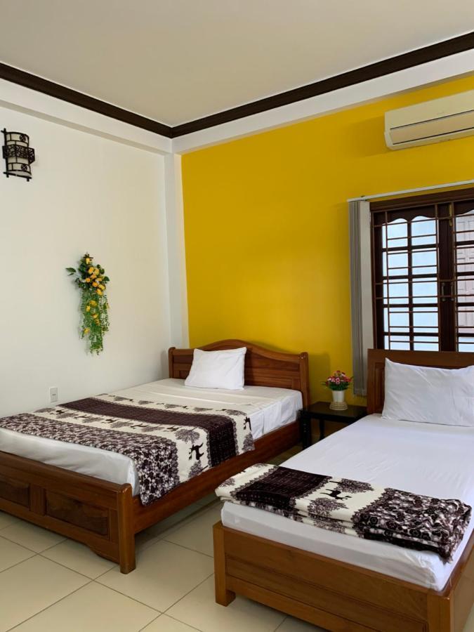 Cheerful Hoi An Hostel ภายนอก รูปภาพ