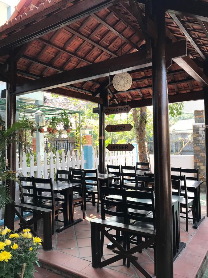 Cheerful Hoi An Hostel ภายนอก รูปภาพ